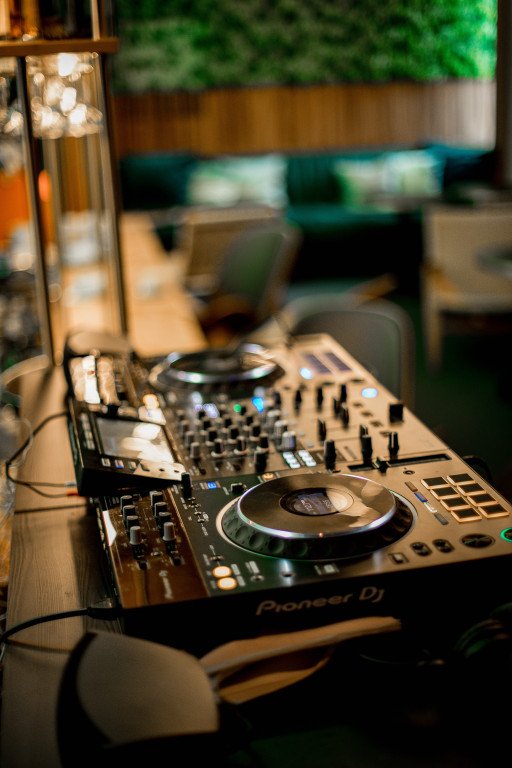 Electro DJ Culture